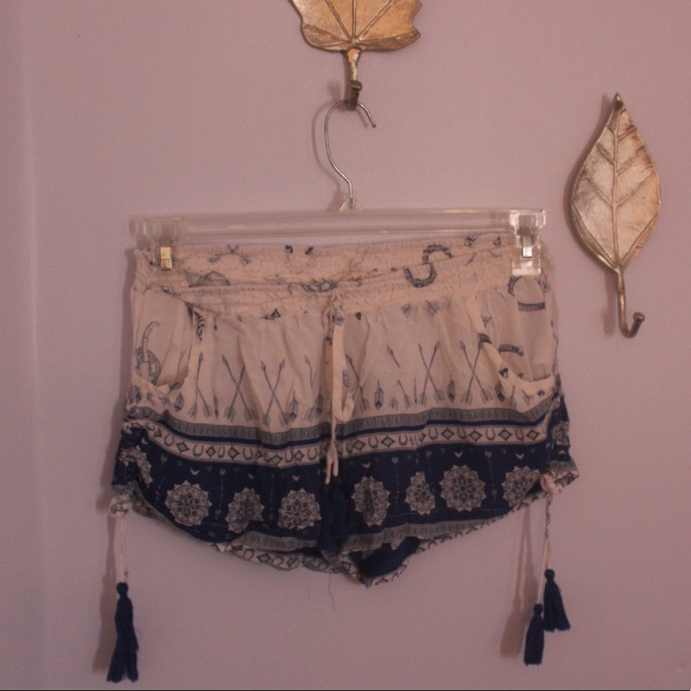 Urban outfitters Elephant print shorts